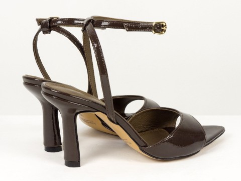 Босоніжки з ремінцями з натуральної шкіри наплак у кольорі "гіркий шоколад" Gino Figini, фото 10