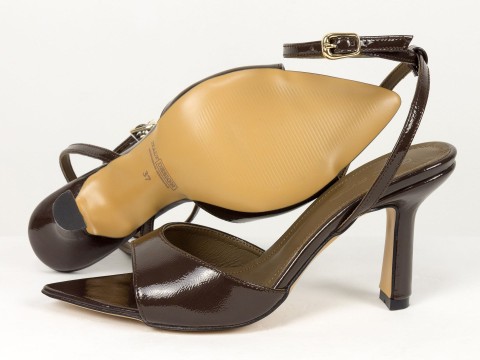 Босоніжки з ремінцями з натуральної шкіри наплак у кольорі "гіркий шоколад" Gino Figini, фото 12