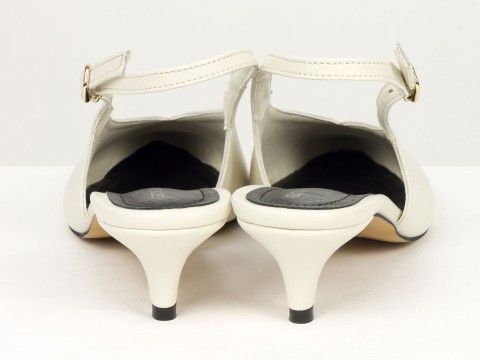 Елегантні молочні туфлі-слінгбеки на зручних підборах Gino Figini, фото 12