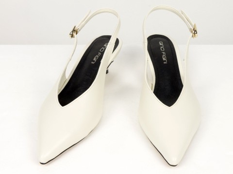 Елегантні молочні туфлі-слінгбеки на зручних підборах Gino Figini, фото 2