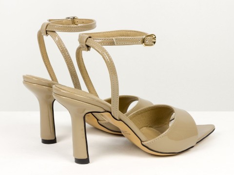 Босоніжки з ремінцями з лакованої шкіри кольору капучино Gino Figini, фото 10