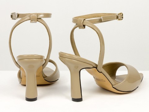 Босоніжки з ремінцями з лакованої шкіри кольору капучино Gino Figini, фото 11