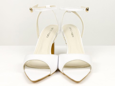 Босоніжки з ремінцями з натуральної шкіри білого кольору Gino Figini, фото 2