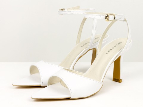 Босоніжки з ремінцями з натуральної шкіри білого кольору Gino Figini, фото 7