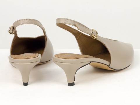 Елегантні бежеві туфлі-слінгбеки на зручних підборах Gino Figini, фото 8