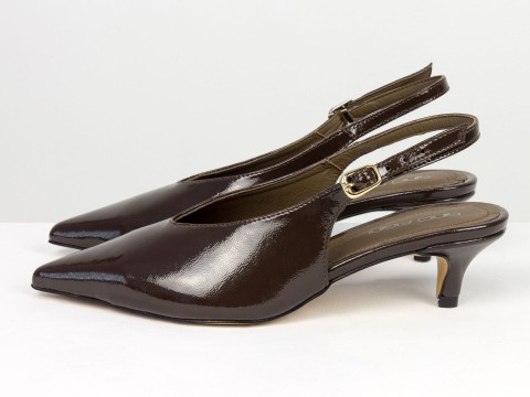 Елегантні шоколадні туфлі-слінгбеки на зручних підборах Gino Figini