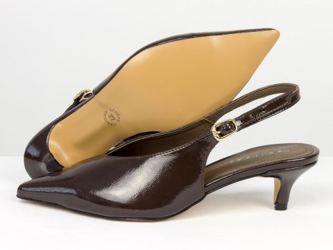 Елегантні шоколадні туфлі-слінгбеки на зручних підборах Gino Figini, фото 4