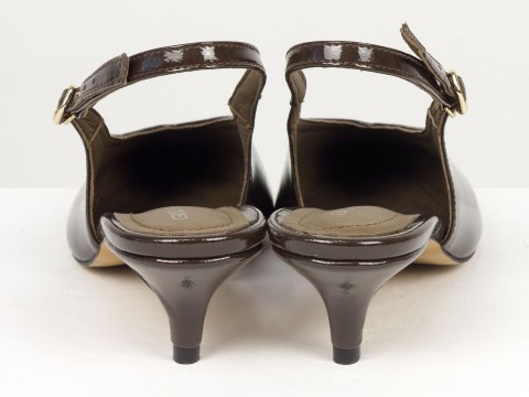 Елегантні шоколадні туфлі-слінгбеки на зручних підборах Gino Figini, фото 10