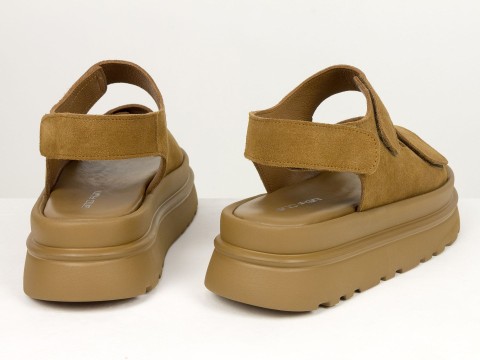 Жіночі сандалі на платформі з натуральної замші кольору кориця Gino Figini, фото 9