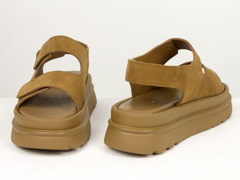 Жіночі сандалі на платформі з натуральної замші кольору кориця Gino Figini, фото 5