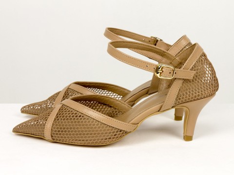 Бежевые женские туфли с сеткой на невысоком каблуке Gino Figini