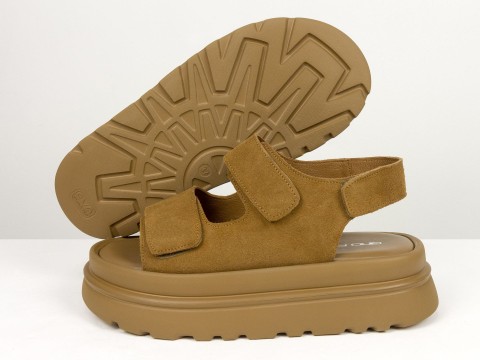 Жіночі сандалі на платформі з натуральної замші кольору кориця Gino Figini, фото 2