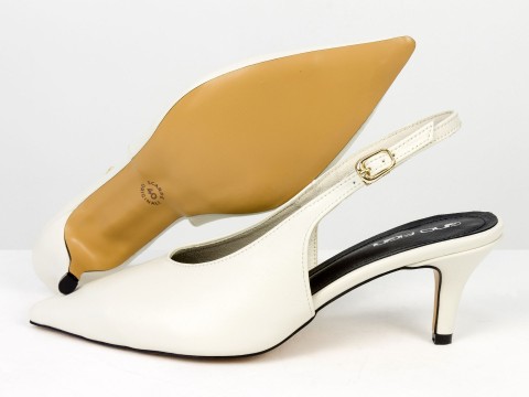 Елегантні молочні туфлі-слінгбеки на зручних підборах Gino Figini, фото 3