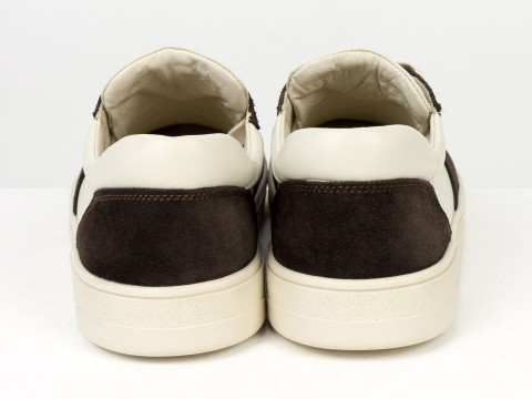 Женские анатомичные  кеды из натуральной молочной  кожи и замши коричневого цвета Gino Figini, фото 10