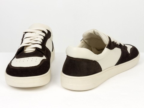 Женские анатомичные  кеды из натуральной молочной  кожи и замши коричневого цвета Gino Figini, фото 6