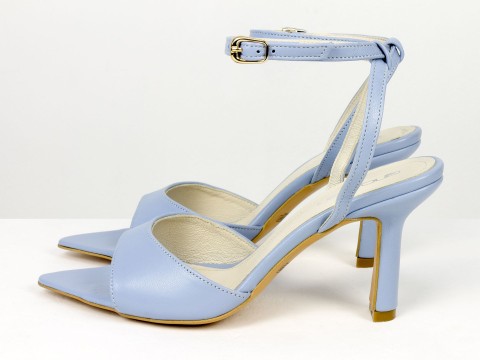 Босоніжки з ремінцями з натуральної шкіри небесно-блакитного кольору Gino Figini