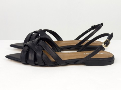 Жіночі босоніжки чорного кольору з переплетеними ремінцями Gino Figini