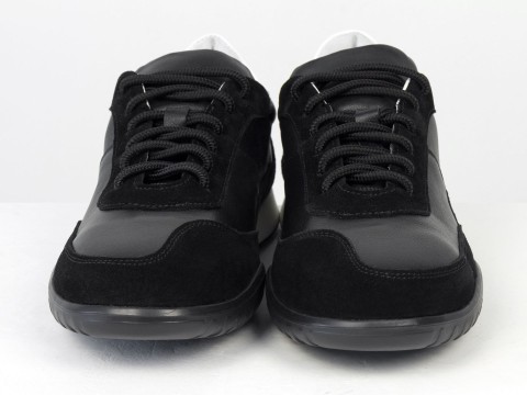 Жіночі кросівки з натуральної шкіри та замші у чорному кольорі з контрастною підошвою Gino Figini, фото 4