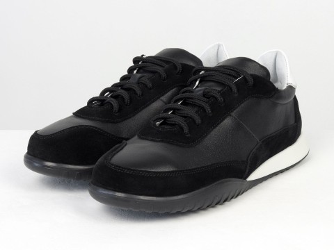 Жіночі кросівки з натуральної шкіри та замші у чорному кольорі з контрастною підошвою Gino Figini, фото 2