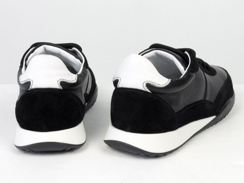 Жіночі кросівки з натуральної шкіри та замші у чорному кольорі з контрастною підошвою Gino Figini, фото 10