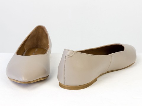 Жіночі базові шкіряні балетки бежевого кольору Gino Figini, фото 7