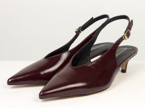 Елегантні бордові туфлі-слінгбеки на зручних підборах Gino Figini, фото 2