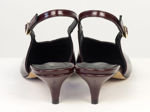 Елегантні бордові туфлі-слінгбеки на зручних підборах Gino Figini, фото 11