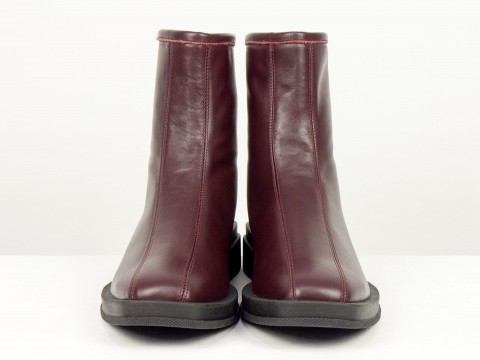 Жіночі черевики з натуральної шкіри бордового кольору з квадратним носом Gino Figini