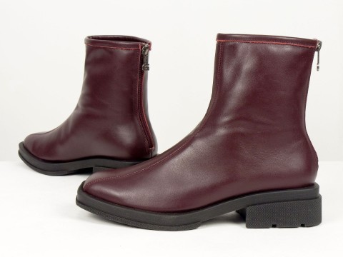 Жіночі черевики з натуральної шкіри бордового кольору з квадратним носом Gino Figini