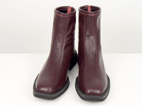 Жіночі черевики з натуральної шкіри бордового кольору з квадратним носом Gino Figini