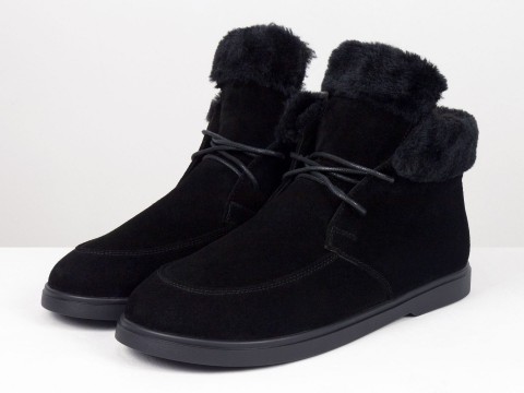 Жіночі замшеві черевики з чорним хутром Gino Figini