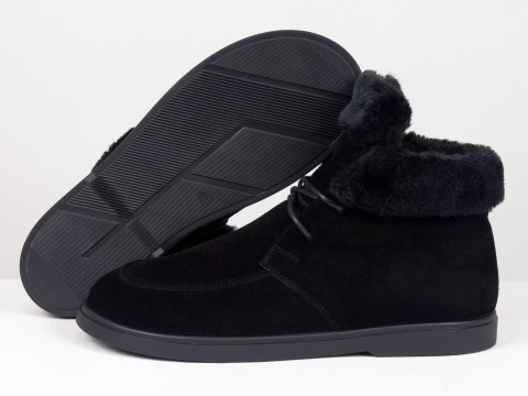 Жіночі замшеві черевики з чорним хутром Gino Figini