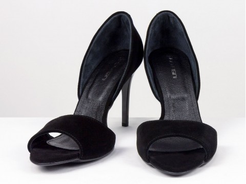 Женские черные замшевые босоножки на шпильке Gino Figini