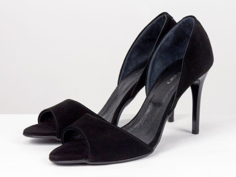 Женские черные замшевые босоножки на шпильке Gino Figini