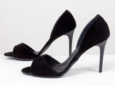 Женские черные замшевые босоножки на шпильке Gino Figini