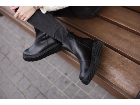 Жіночі черевики з натуральної шкіри чорного кольору, Б-2183-01