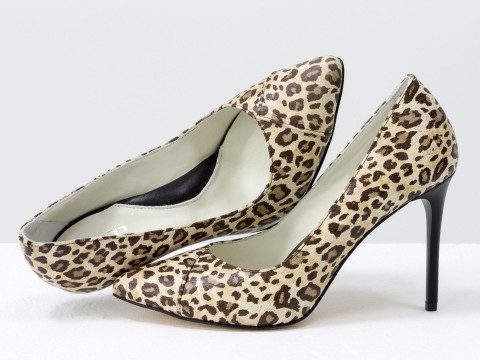 Леопардові жіночі туфлі човники з натуральної шкіри на шпильці