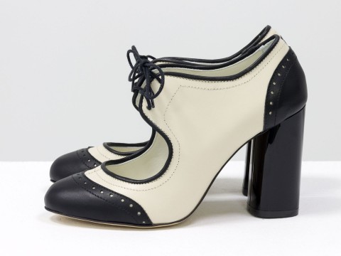 Туфли на высоком каблуке из кожи черно-молочного цвета на шнуровке , Т-1921-01