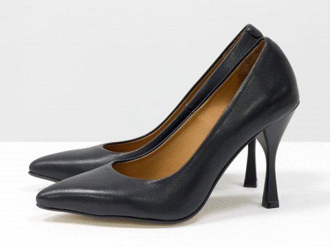 Дизайнерские туфли лодочки на высоком  каблуке из натуральной итальянской кожи черного цвета,  Т-2107-01