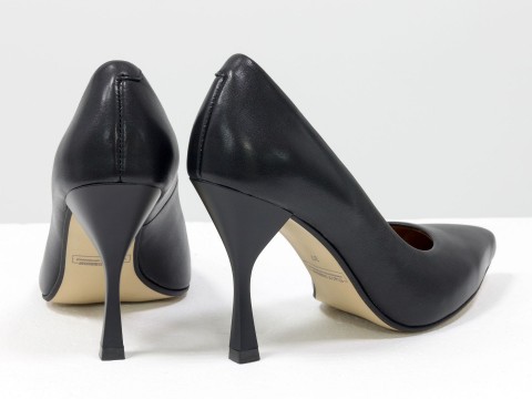 Дизайнерські туфлі-човники на високому підборі "рюмочка" з натуральної італійської шкіри чорного кольору, Т-2107-01