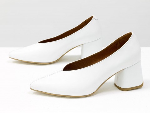 Дизайнерские туфли-перчатки на невысоком обтяжном каблуке из натуральной итальянской кожи белого цвета,  Т-2050-22