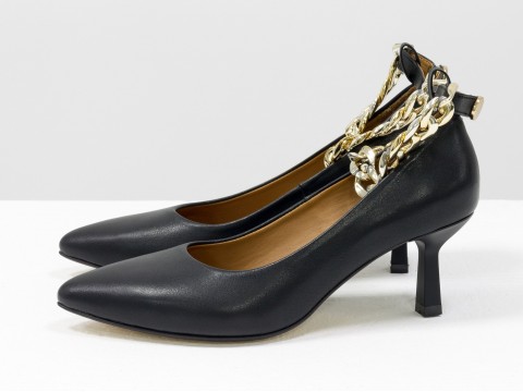 Дизайнерские туфли-лодочки на каблуке "рюмочка" из натуральной итальянской кожи с цепочкой,  Т-2116-01