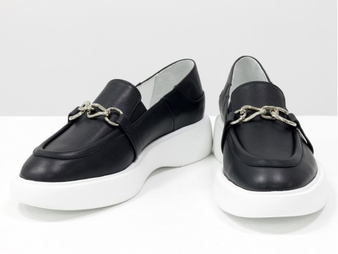 Туфлі-лофери з італійської шкіри чорного кольору на потовщеній підошві, Т-2118-01