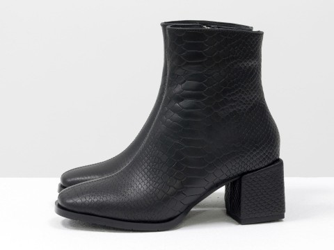 Женские классические ботинки черного цвета из натуральной текстурированной кожи, Б-2061-07