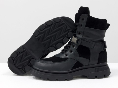 Жіночі спортивні черевики з натуральної чорної шкіри та замші на модній високій підошві