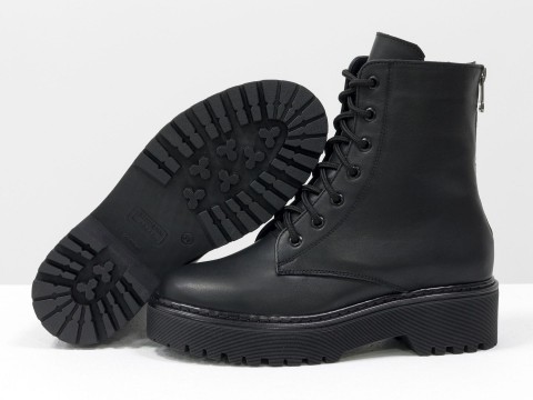 Жіночі черевики з натуральної чорної шкіри на шнурівці та блискавкою ззаду, Б-20103-02