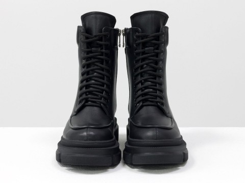 Жіночі чорні черевики з натуральної шкіри на шнурівці, Б-20105-03