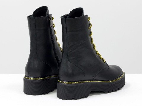 Женские ботинки из натуральной кожи черного цвета на шнуровке, Б-2069-04