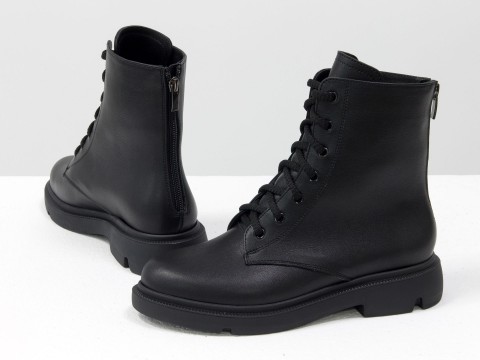 Жіночі черевики з натуральної чорної шкіри на шнурівці та блискавкою ззаду, Б-20103-01