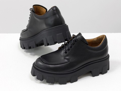 Жіночі чорні туфлі дербі на підошві з натуральної чорної шкіри, Т-2046-01